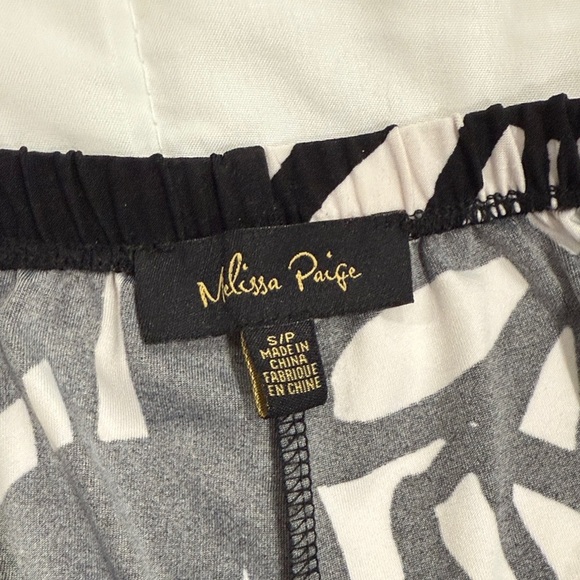 Floral Black and White Women's Pants - Picture 4 of 5